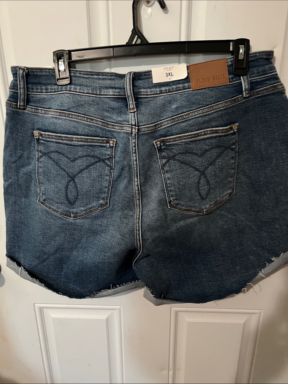New 3X Judy Blue Dark Indigo High-Rise Jeans with Leather Patch - Picture 5 of 5